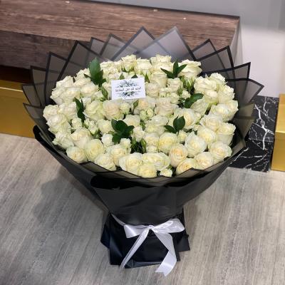 باقة راقية 50 جوري أبيض 🤍🌿