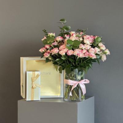 تناغم بستاني مع الورد الوردي 🍫🌸