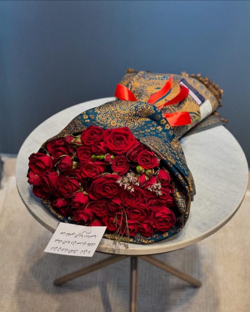 باقة الأناقة الشرقية 🌹🧣