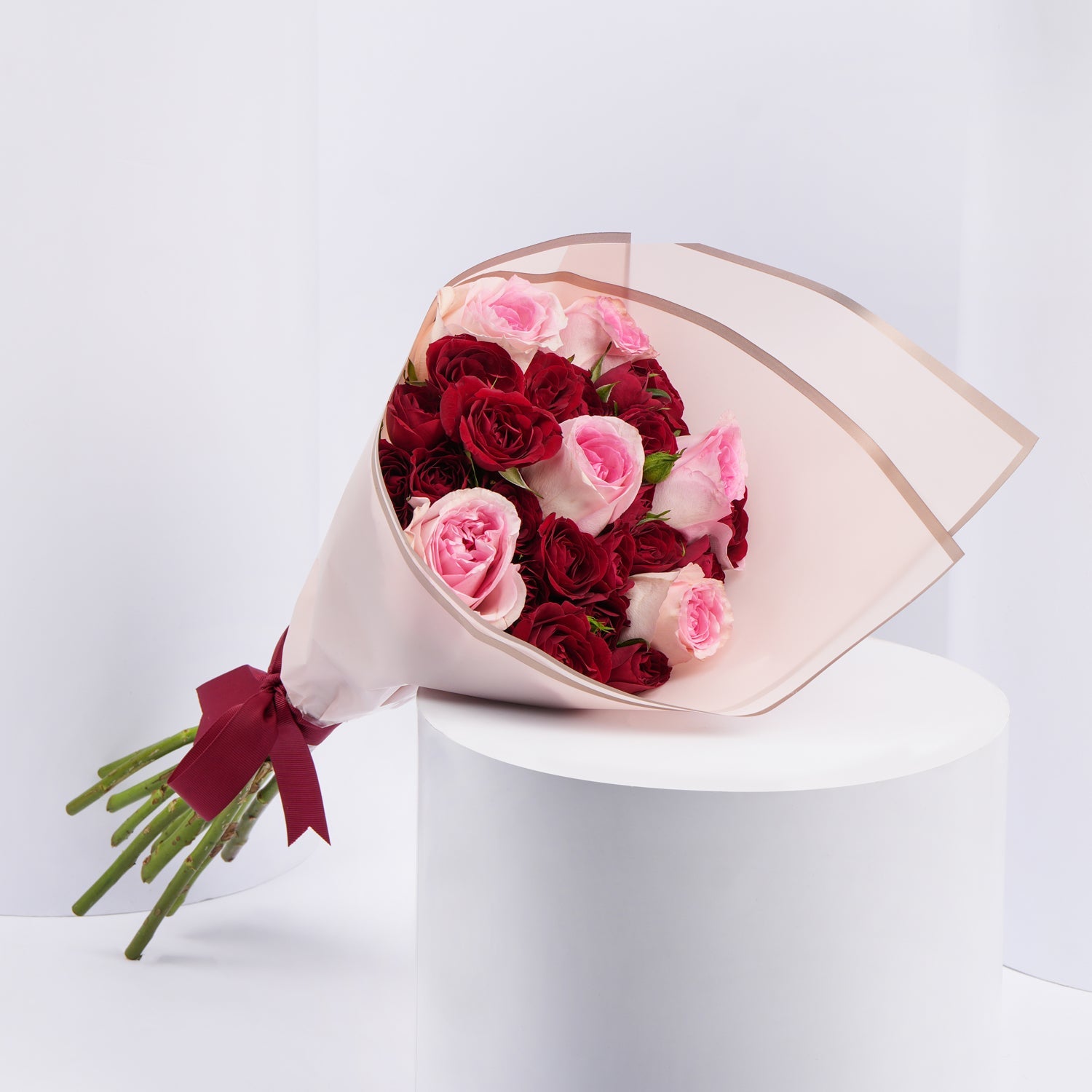 باقة عشق وردي وأحمر 🌹💕